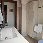 Gioia Near Downtown Apartman