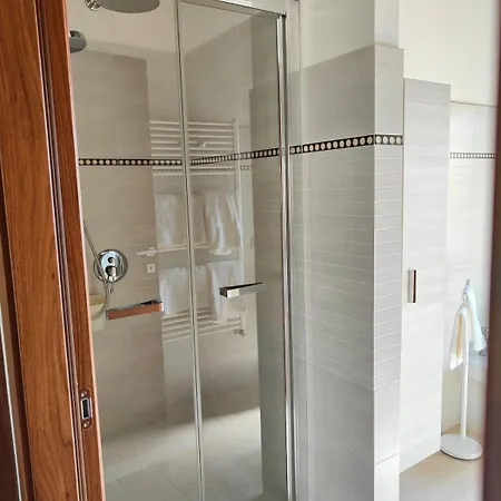 Apartment Gioia Near Downtown *
